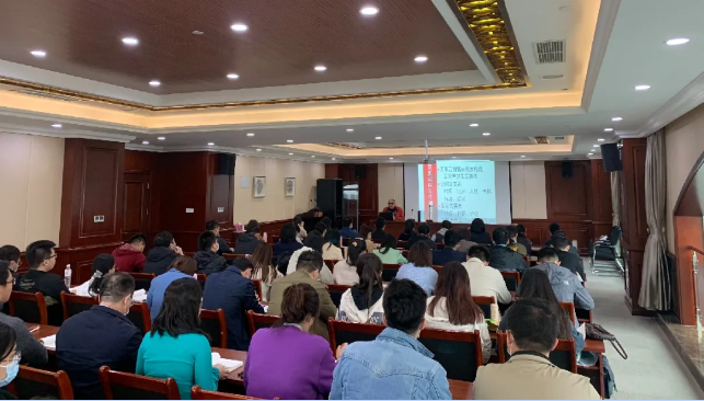 青岛市人力资源管理协会《公文写作》培训活动顺利举办！(图4)